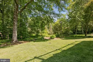 9200 Wyeth Ln, Burke, VA 22015 - Photo 10