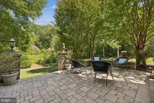 9200 Wyeth Ln, Burke, VA 22015 - Photo 8