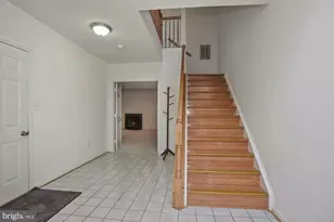 4002 Rosemeade Dr, Fairfax, VA 22033 - Photo 4