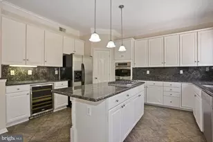 4002 Rosemeade Dr, Fairfax, VA 22033 - Photo 20