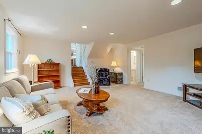 8717 Higdon Drive, Vienna, VA 22182 - Photo 16