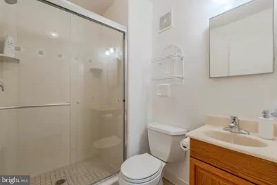 8717 Higdon Drive, Vienna, VA 22182 - Photo 26