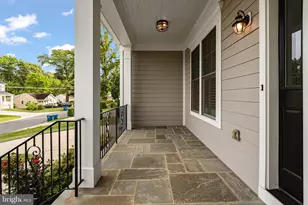 7606 Leonard Dr, Falls Church, VA 22043 - Photo 4