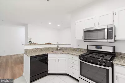 1700 Lake Shore Crest Drive #13, Reston, VA 20190 - Photo 8