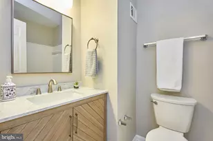 1453 Bluemont Ct, Herndon, VA 20170 - Photo 24
