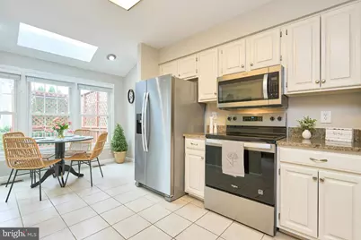 1453 Bluemont Court, Herndon, VA 20170 - Photo 12