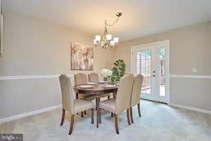 1453 Bluemont Ct, Herndon, VA 20170 - Photo 10