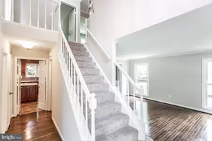 1476 Powells Tavern Pl, Herndon, VA 20170 - Photo 4