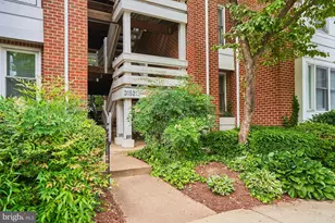 3152 Anchorway Ct, Falls Church, VA 22042 - Photo 2