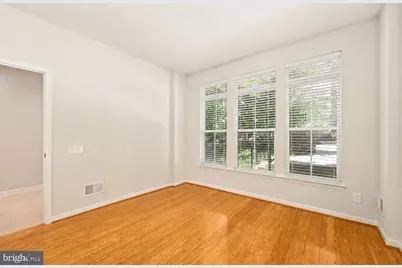 9640 Pullman Place, Fairfax, VA 22031 - Photo 32