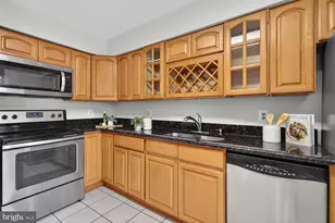 6056 Knights Ridge Way, Alexandria, VA 22310 - Photo 16