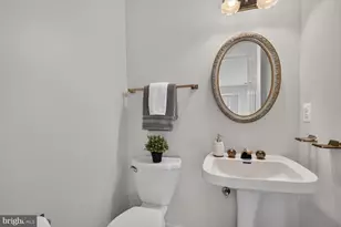 6056 Knights Ridge Way, Alexandria, VA 22310 - Photo 34