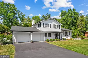 3914 Rive Dr, Alexandria, VA 22309 - Photo 2