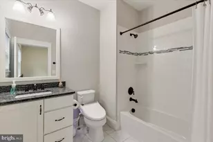 6619 Byrnes Dr, McLean, VA 22101 - Photo 24