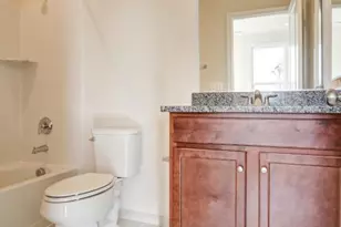 14596 Lakestone Dr, Chantilly, VA 20151 - Photo 4