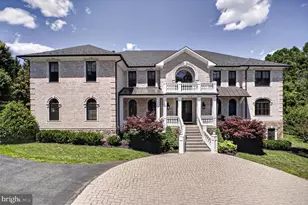 7112 Georgetown Pike, McLean, VA 22101 - Photo 2