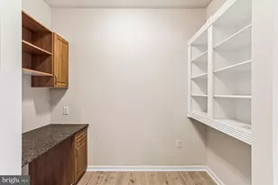 12941 Centre Park Cir, Herndon, VA 20171 - Photo 8