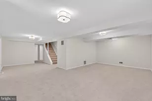 8705 Queen Elizabeth Blvd, Annandale, VA 22003 - Photo 46