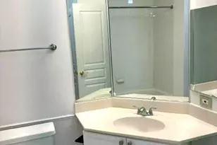 12915 Alton Square, Herndon, VA 20170 - Photo 14