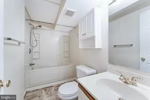 8475 Canyon Oak Dr, Springfield, VA 22153 - Photo 22