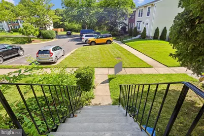 5913 Spruce Run Court, Centreville, VA 20121 - Photo 4