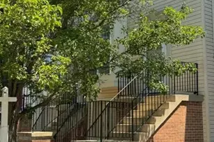 7723 Markham Grant Ln, Alexandria, VA 22315 - Photo 2