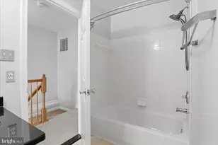 7723 Markham Grant Ln, Alexandria, VA 22315 - Photo 20
