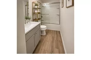 11013 Barton Hill Ct, Reston, VA 20191 - Photo 6