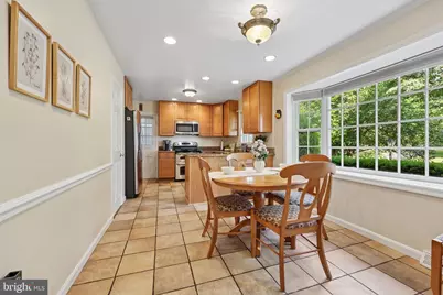 2205 Abbotsford, Vienna, VA 22181 - Photo 14