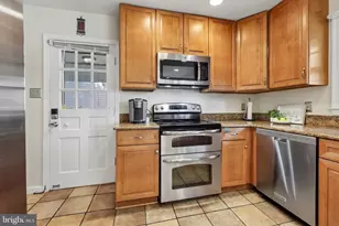 2205 Abbotsford, Vienna, VA 22181 - Photo 10