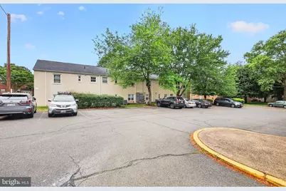 2912 Peyton Randolph Drive #101, Falls Church, VA 22044 - Photo 16