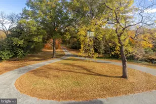 4509 Carlby Ln, Alexandria, VA 22309 - Photo 8