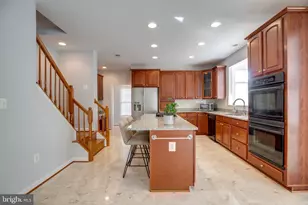 13515 Lamium Ln, Centreville, VA 20120 - Photo 10
