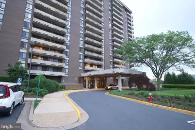 1800 Old Meadow Rd #818, McLean, VA 22102 - Photo 28
