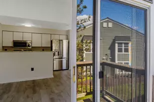 8627 Beekman Pl, Alexandria, VA 22309 - Photo 18
