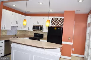 2145 Wolftrap Ct, Vienna, VA 22182 - Photo 30
