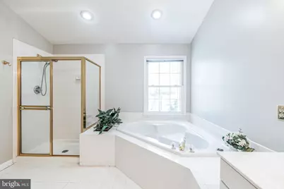 2145 Wolftrap Court, Vienna, VA 22182 - Photo 18