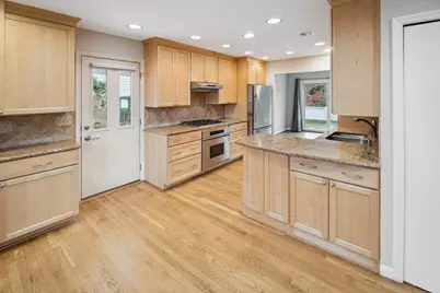 1710 Palm Springs Drive, Vienna, VA 22182 - Photo 4