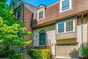 3688 Yorktown Village Pass, Annandale, VA 22003 - Photo 2