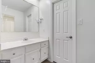 4825 Carriagepark Rd, Fairfax, VA 22032 - Photo 18