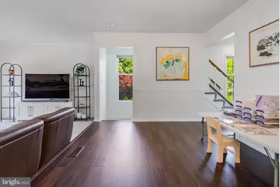 4825 Carriagepark Road, Fairfax, VA 22032 - Photo 12