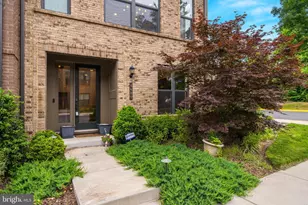 4489 Lateleaf Trl, Fairfax, VA 22030 - Photo 24