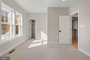 1103 Desale St SW, Vienna, VA 22180 - Photo 38