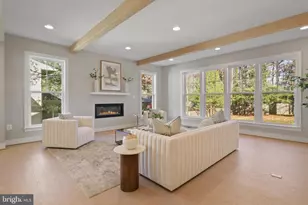 1103 Desale St SW, Vienna, VA 22180 - Photo 18
