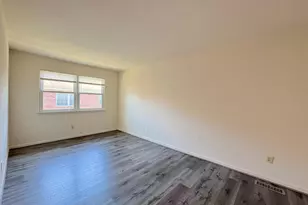 9557 Hagel Cir, Lorton, VA 22079 - Photo 6