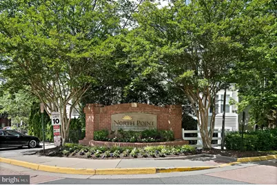 1519 N Point Drive #202, Reston, VA 20194 - Photo 2