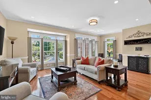 6635 Dunwich Way, Alexandria, VA 22315 - Photo 4