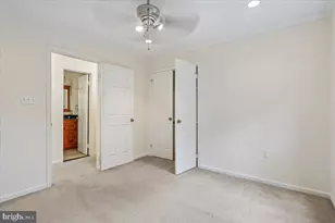 13159 Ladybank Ln, Herndon, VA 20171 - Photo 36