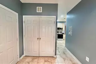 11318 Westbrook Mill Ln, Fairfax, VA 22030 - Photo 10