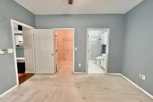 11318 Westbrook Mill Ln, Fairfax, VA 22030 - Photo 12